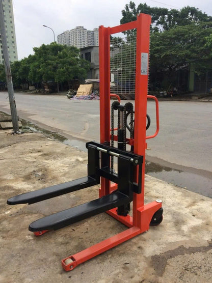 Xe nâng tay cao thủy lực