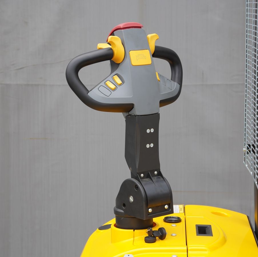 Xe nâng điện đứng lái ( Xe nâng điện tự hành )