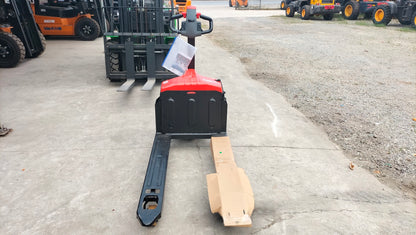 Xe nâng tay điện thấp