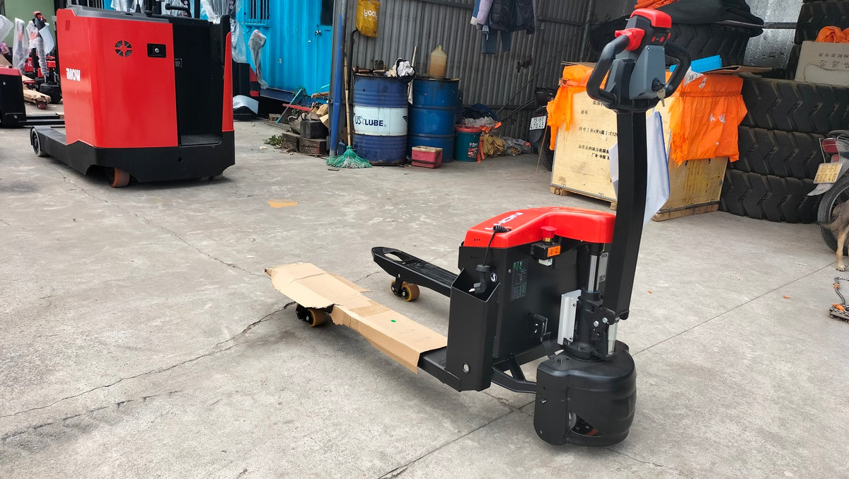 Xe nâng tay điện thấp