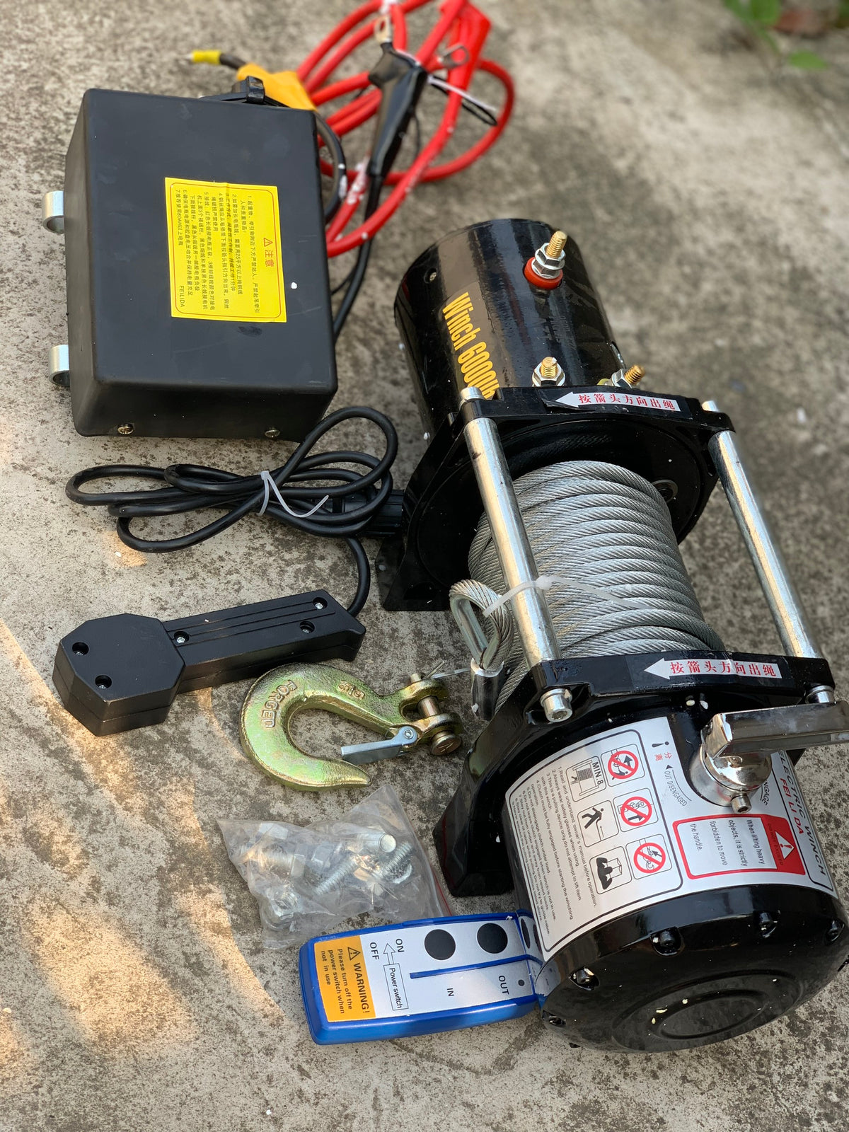 Tời điện 12v/24V 6000lbs