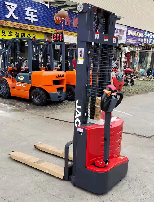 Xe nâng điện đứng lái ( Xe nâng điện tự hành )