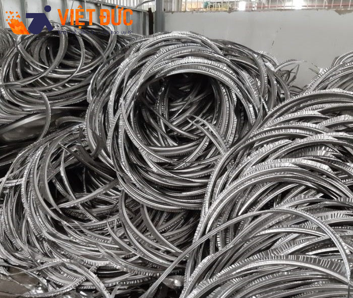 Thu Mua Inox Phế Liệu 201, 304, 316 – Kiểm Tra Và Báo Giá Nhanh - Techcore Việt Nam